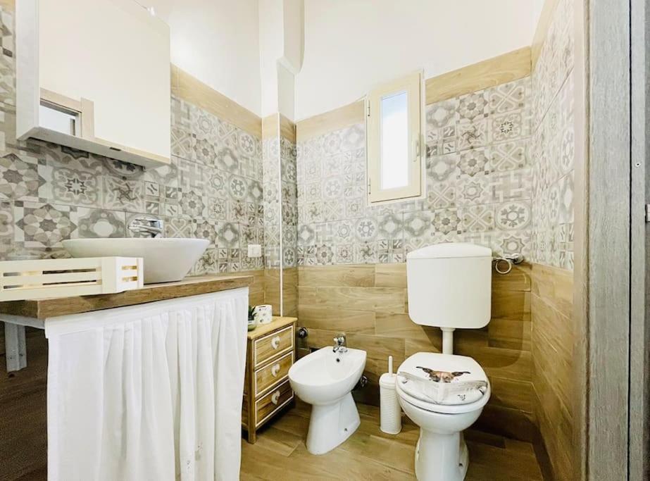 Porta Palazzo 15 Min - Suite Con Netflix & Wi-Fi Torino Eksteriør billede