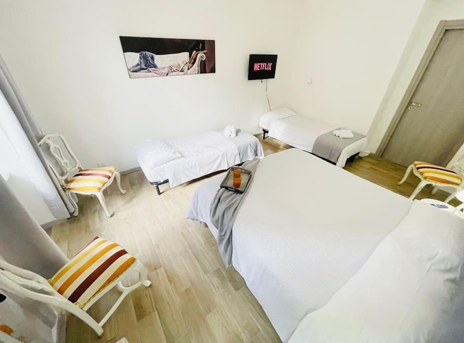 Porta Palazzo 15 Min - Suite Con Netflix & Wi-Fi Torino Eksteriør billede